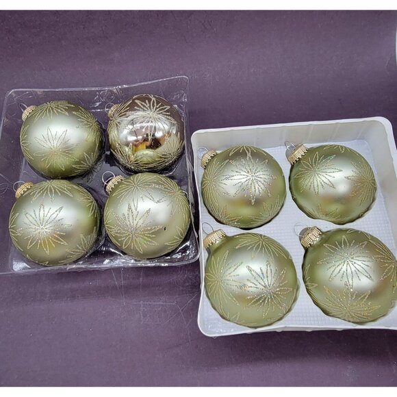 Christmas By Krebs 8 Ornaments 2 Boxes Pale Satin Green & Gold Stars Glitter - Picture 4 of 16